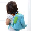 zainetto asilo elefante indossato da bambino